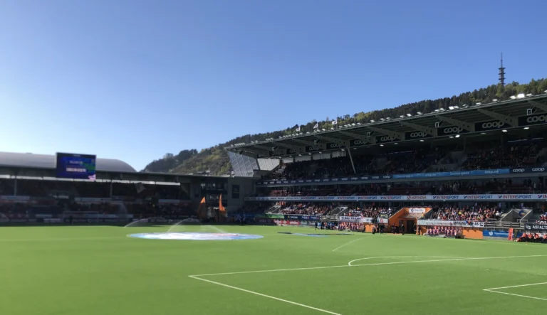 Color Line Stadion, Aalesund stadion