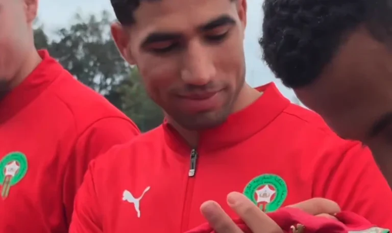 Achraf Hakimi får se Marokkos vm drakt