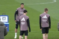 Mbappé mister El Clásico: Gikk av trening